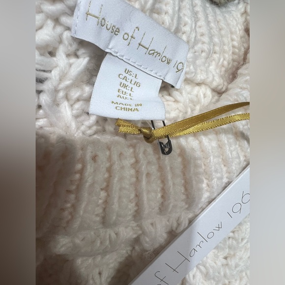 House of Harlow 1960 Wool Blend Ivory Cable Knit Pearl Embellished Sweater Large - Picture 7 of 9
